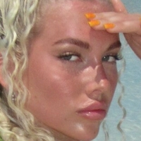 Alexa Tiziani Nude