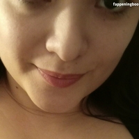 bbakokeshi Nude
