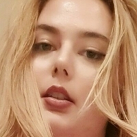 It_ariana Nude